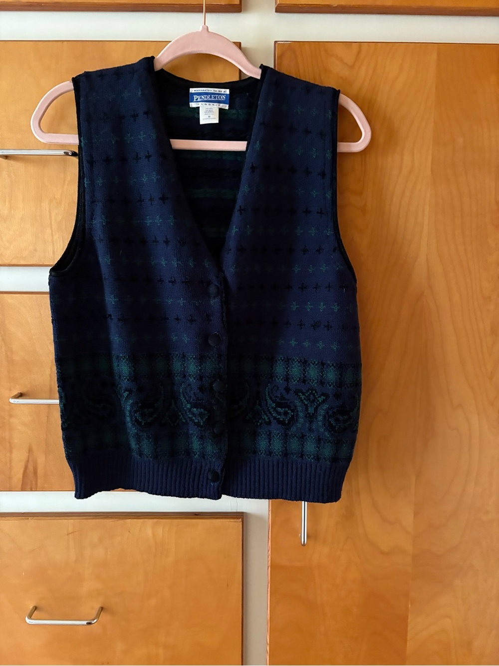 Pendleton Navy and Dark Green Patterned Knit Vest Vintage